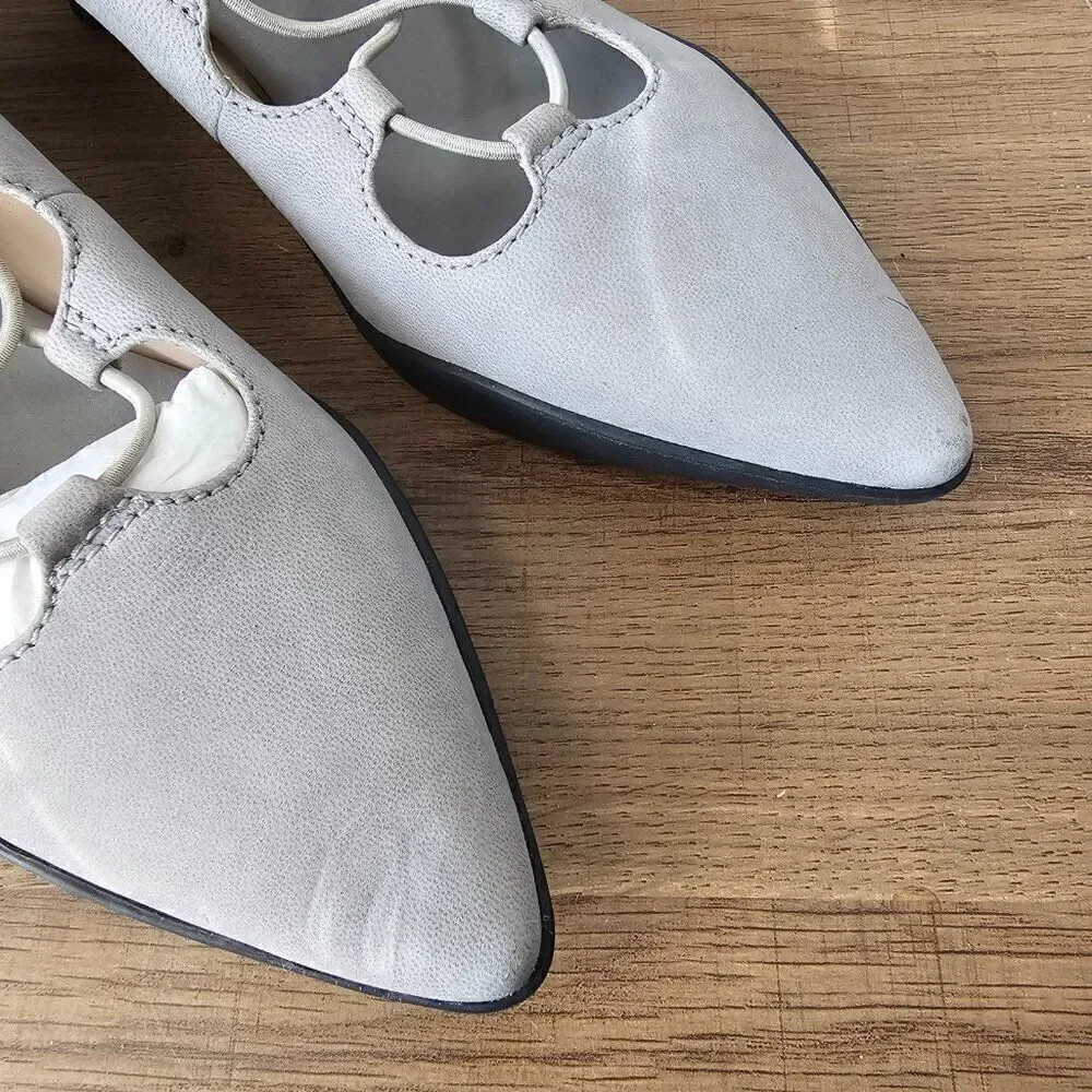 NEVER WORN NAYA POINTY LACED KITTEN HEELS SHOES GREY NUBUCK LEATHER SIZE 6 WOMEN